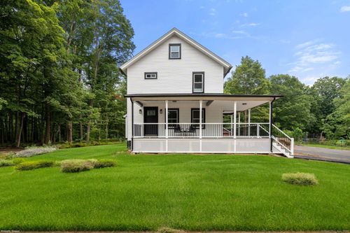 164 N Grand St, West Suffield, CT, 06093-3401 | Card Image