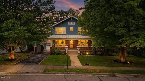834 W Locust St, Johnson City, TN, 37604-6506 | Card Image