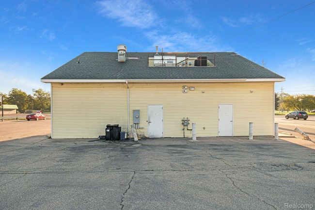 3405 Clio Rd, Home with 0 bedrooms, 0 bathrooms and null parking in Flint MI | Image 21