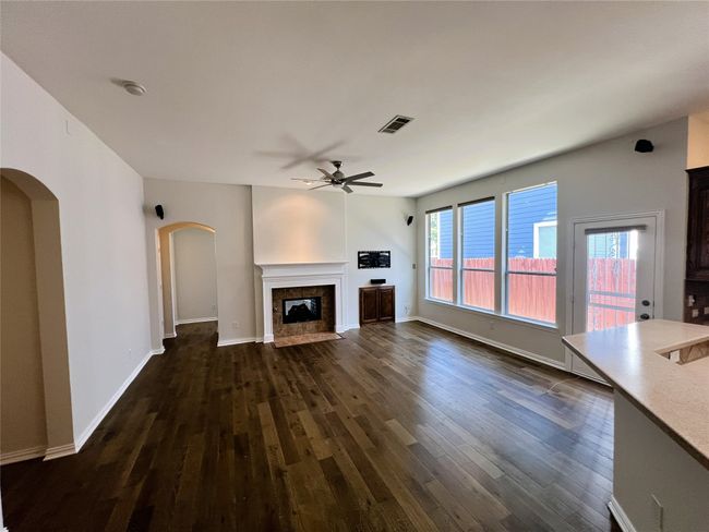 2503 Grizzly Run Ln, House other with 3 bedrooms, 2 bathrooms and null parking in Euless TX | Image 8