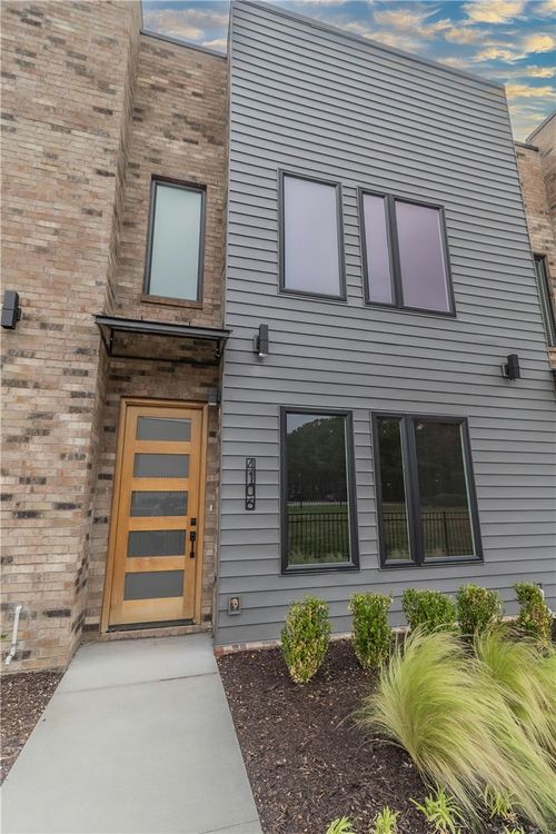 4106 W Wood St, Rogers, AR, 72756-4035 | Card Image