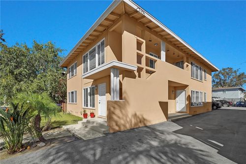 1405 S Broadway, Santa Ana, CA, 92707-1205 | Card Image