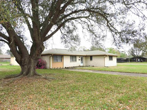 1306 Bassett St, Orange, TX, 77632-1836 | Card Image