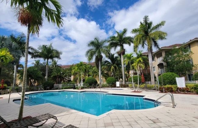 APT-304 - 6533 Emerald Dunes Dr, Condo with 2 bedrooms, 2 bathrooms and null parking in West Palm Beach FL | Image 26