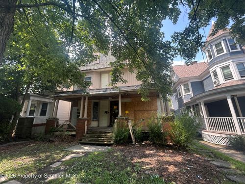 809 Monroe Ave, Scranton, PA, 18510-1192 | Card Image