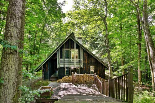 212 Falcon Loop E, Rochester, VT, 05767-4465 | Card Image