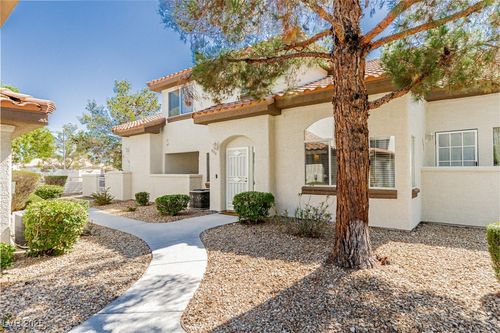 8004 Divine Dr, Las Vegas, NV, 89128-2038 | Card Image