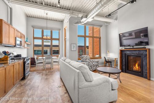 r-310-231 Robinson St, Basalt, CO, 81621-8389 | Card Image