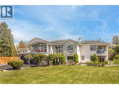4325 Takla Rd, Kelowna, BC, V1W3C4 | Card Image