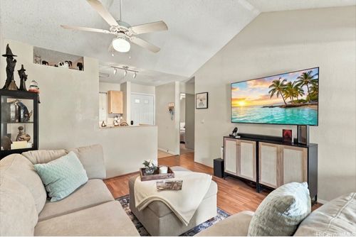 e303-95-510 Wikao St, Mililani, HI, 96789-5008 | Card Image