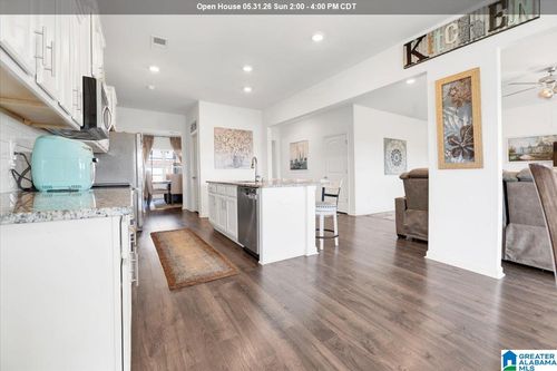 1076 Flyway View Ln, ALABASTER, AL, 35007-1123 | Card Image