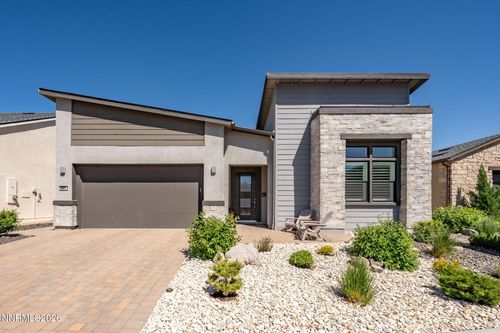 2261 Paint Horse Dr, Reno, NV, 89521-8657 | Card Image
