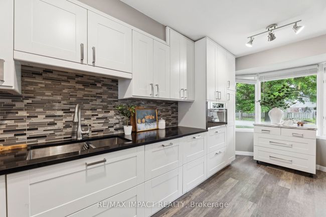 27 Prout Dr, House other with 4 bedrooms, 2 bathrooms and 6 parking in Bowmanville ON | Image 10