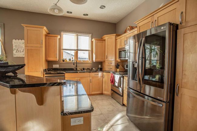 7 Chinook Crescent, House other with 5 bedrooms, 3 bathrooms and 6 parking in High Level AB | Image 13