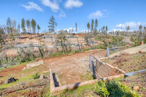 5881 Oakmore, Paradise, CA, 95969 | Card Image
