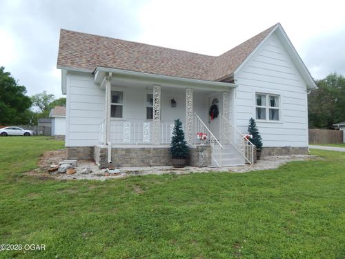 297 N Davis Ave, Oronogo, MO, 64855-8212 | Card Image