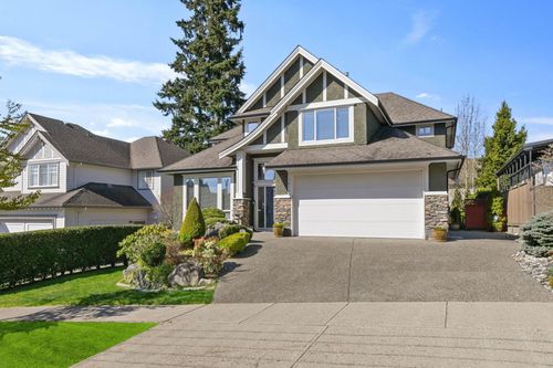 5879 165 St, Surrey, BC, V3S4G2 | Card Image