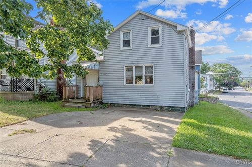 148 W Cayuga St, Oswego, NY, 13126-1450 | Card Image