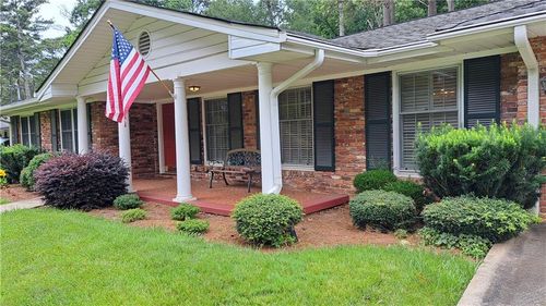 2976 Blackwood Road, Decatur, GA, 30033 | Card Image