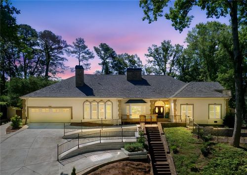 511 Pine Valley Rd Se, Marietta, GA, 30067-4827 | Card Image