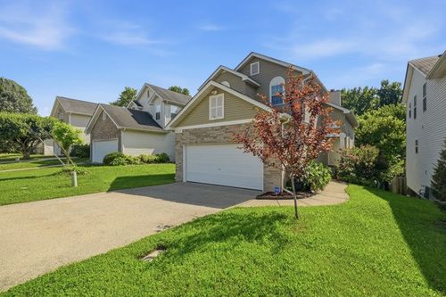 4244 Chesney Glen Dr, Hermitage, TN, 37076-4424 | Card Image