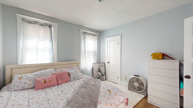 79 Albany Ave, Home with 6 bedrooms, 3 bathrooms and null parking in New Britain CT | Image 10