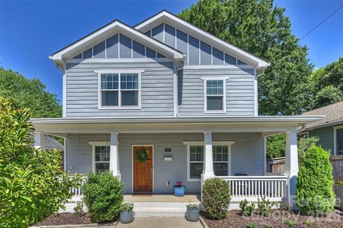 1617 Hawthorne Ln, Charlotte, NC, 28205-2927 | Card Image