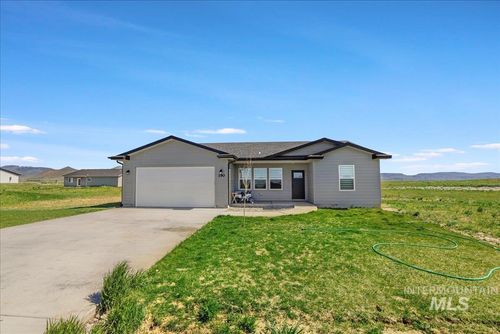 190 Bison Way, Fairfield, ID, 83327-5561 | Card Image