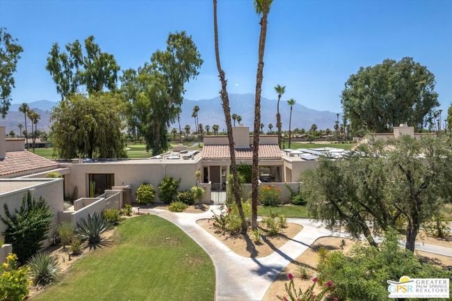 630 Hospitality Dr, Condo with 3 bedrooms, 3 bathrooms and 2 parking in Rancho Mirage CA | Image 6