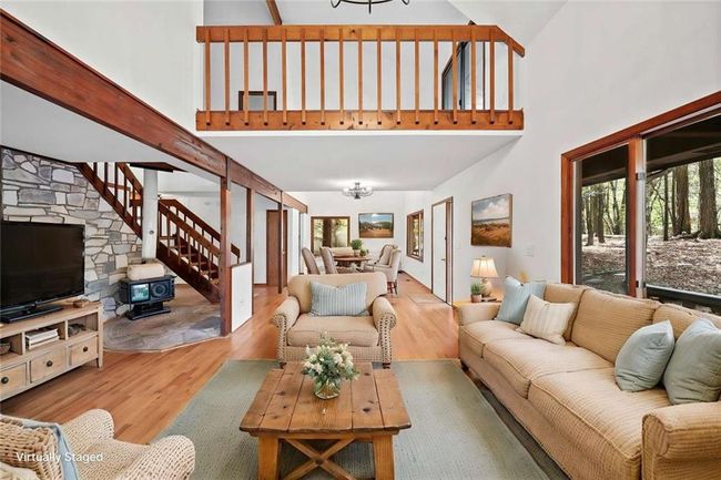 24 White Oak Knl, House other with 4 bedrooms, 3 bathrooms and 3 parking in Big Canoe GA | Image 4