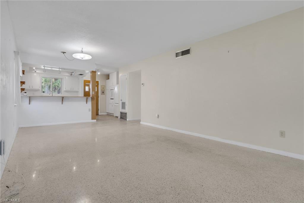 Residential in LEHIGH ACRES 5