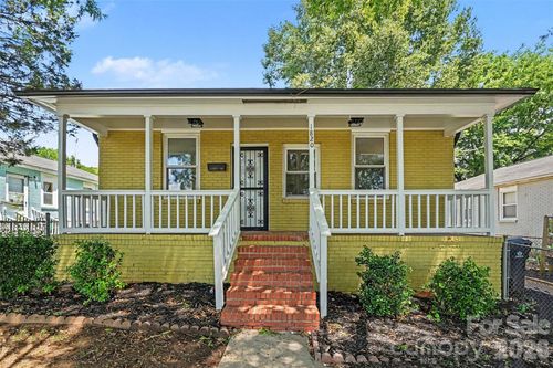 1820 Genesis Park Pl, Charlotte, NC, 28206-2367 | Card Image