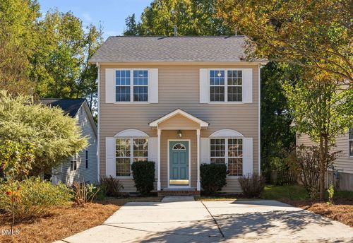 318 Glaston Ct, Apex, NC, 27502-1868 | Card Image
