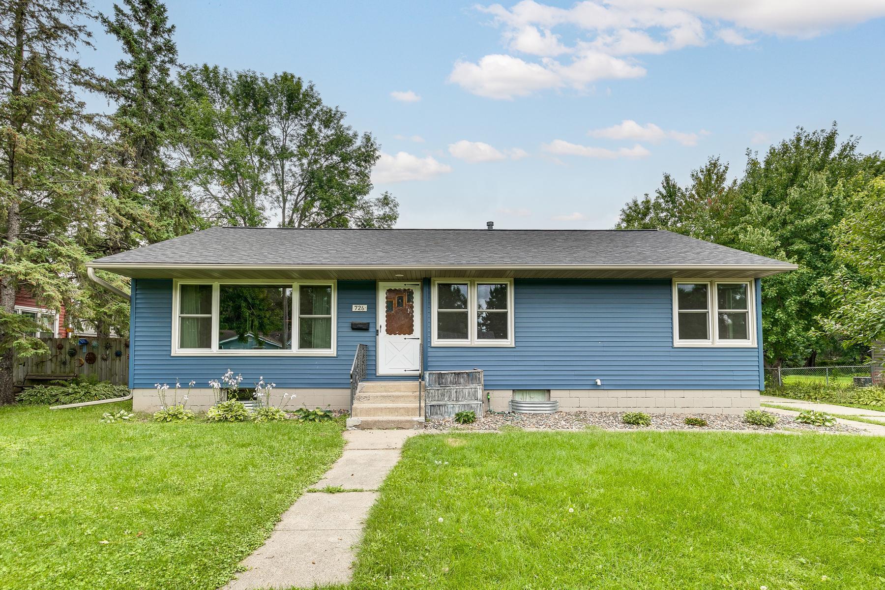 7th St, Hastings, MN 55033