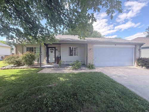 1108 Blue Jay Dr, Greentown, IN, 46936-1381 | Card Image
