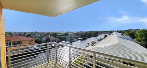 apt-5g-2900 Ne 30th St, Fort Lauderdale, FL, 33306-1902 | Card Image