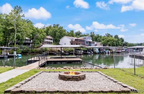 73 Truetken Pt, Lake Ozark, MO, 65049-7062 | Card Image