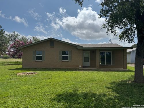 74 Mccoy Ln, Lytle, TX, 78052 | Card Image