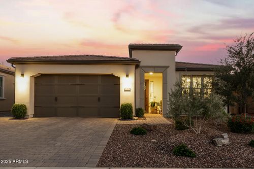 649 E Veterans Way, Queen Creek, AZ, 85140-6476 | Card Image