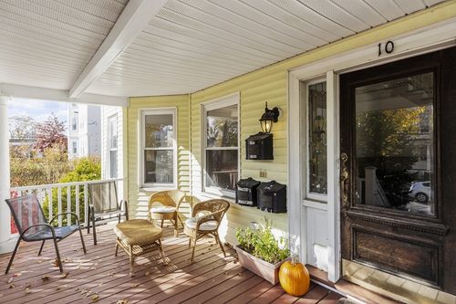 apt-1-10 Marlboro St, Belmont, MA, 02478-3787 | Card Image