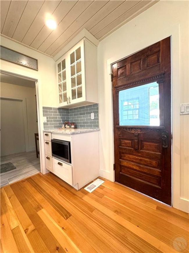 Kitchen | Image 16