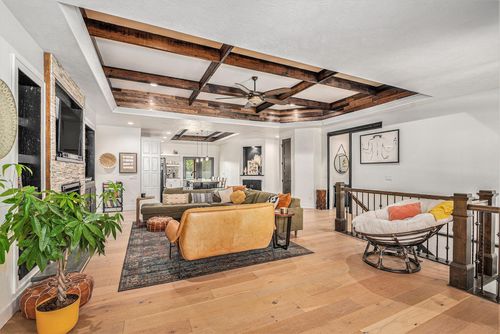 7812 Tuscan Club Cir Circle, Sioux Falls, SD, 57108 | Card Image