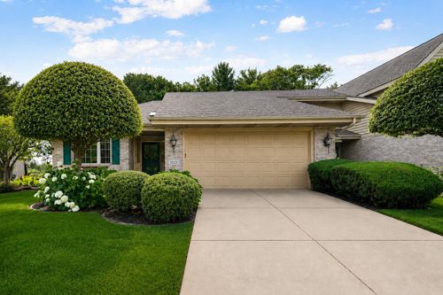 1521 Tamarack Dr, Schererville, IN, 46375-2069 | Card Image