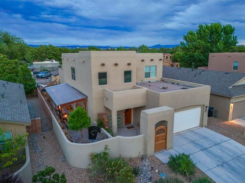 512 Twilight Vista Ln Sw, Albuquerque, NM, 87105-3247 | Card Image