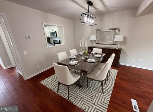 333 Stable View Ter Ne, LEESBURG, VA, 20176-4852 | Card Image