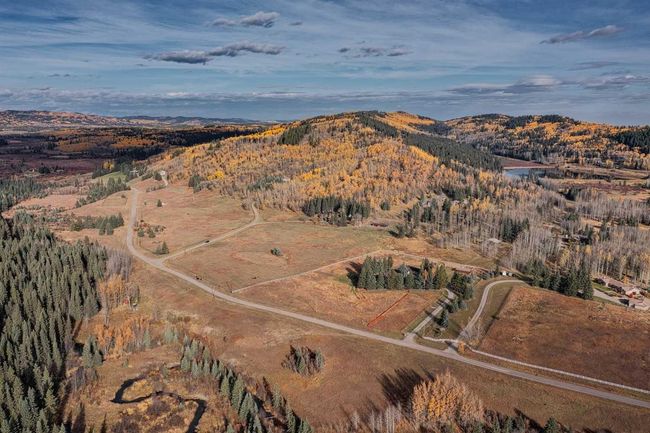 100 Saddle Road, House other with 3 bedrooms, 3 bathrooms and null parking in Bragg Creek AB | Image 47