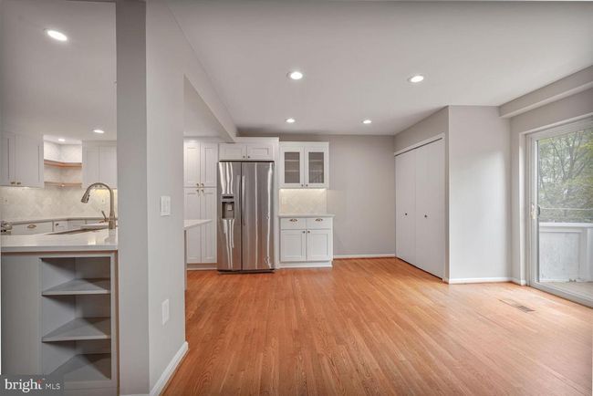 11022 Saffold Way, Townhouse with 4 bedrooms, 3 bathrooms and null parking in RESTON VA | Image 11