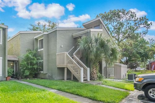 6172 Peregrine Ave, Orlando, FL, 32819-7522 | Card Image