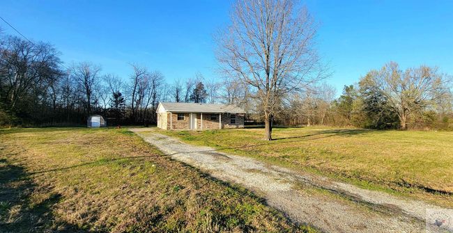 127 - 127 Us Highway 82 E, House other with 2 bedrooms, 1 bathrooms and null parking in Annona TX | Image 25