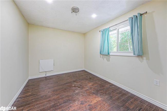 54 Homewood Ave, House other with 3 bedrooms, 1 bathrooms and 2 parking in Wasaga Beach ON | Image 17